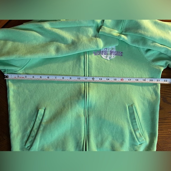 VS PINK ~ Green (Vintage) “Love Pink” Sweatshirt / Hoodie - Picture 15 of 15